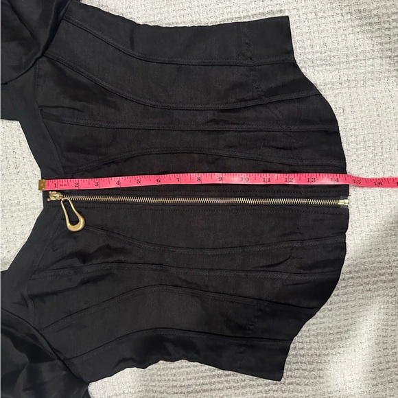 Aje Giselle Long Sleeve Corset Top with gold metal hardware size 12 in black - Picture 14 of 15